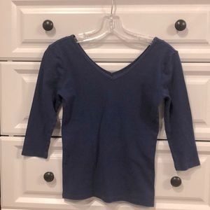 Ann Taylor petite shirt. Blue V neck and V back, 3 quarter sleeves.